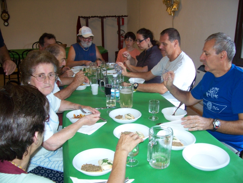  Image name: Estate218.jpg 
 width: 801 pixel 
 height: 602 pixel 
 Size: 385002 bytes 
 Click to enlarge 